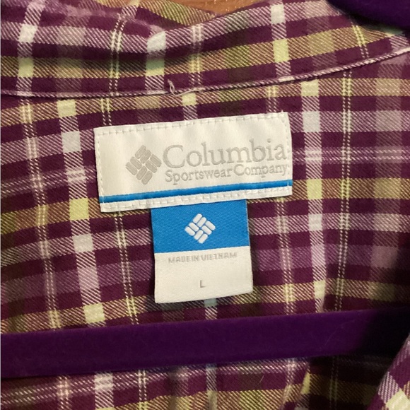 Columbia women’s flannel shirt - Picture 2 of 2